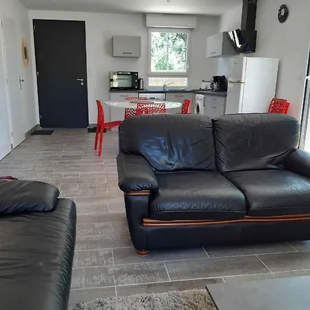 Дом отдыха Les 2 Pins - Оданж